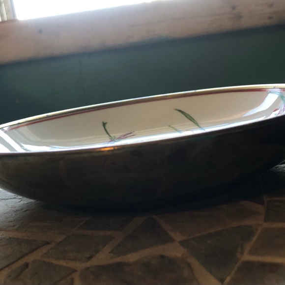 6427 Japanese Porcelain Decorative Bowl Hand Painted Horchow Brass Encased - Picture 12 of 13